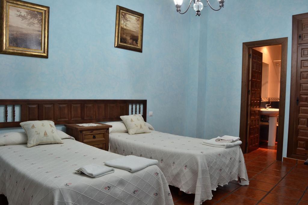 La Casa De Las Parrillas Guest House Canamares Bilik gambar